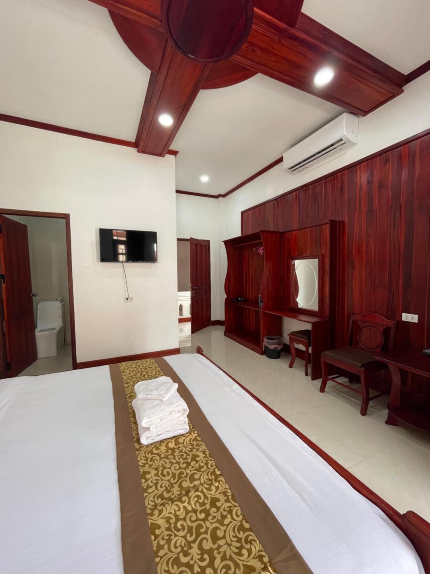 Phailin Hotel لوانغ برابانغ المظهر الخارجي الصورة