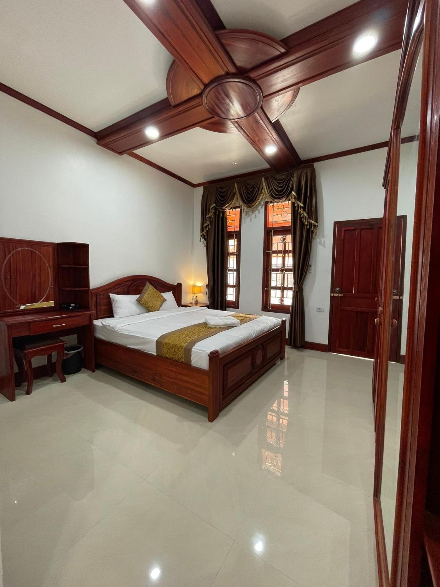 Phailin Hotel لوانغ برابانغ المظهر الخارجي الصورة