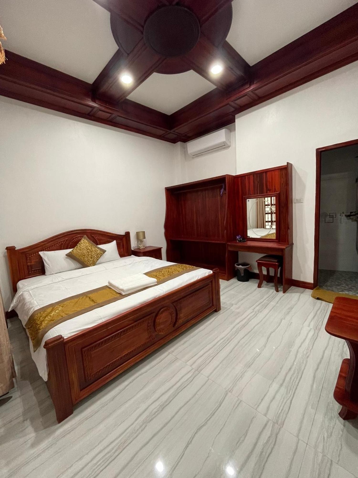 Phailin Hotel لوانغ برابانغ المظهر الخارجي الصورة